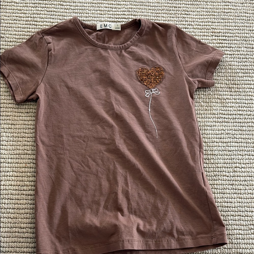 Brown Kids T-Shirt with Heart Design